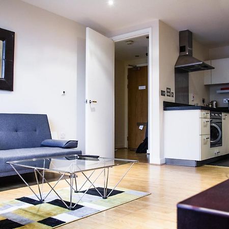 Canary Wharf Retreat - Serviced Apartments 런던 외부 사진