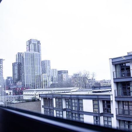 Canary Wharf Retreat - Serviced Apartments 런던 외부 사진