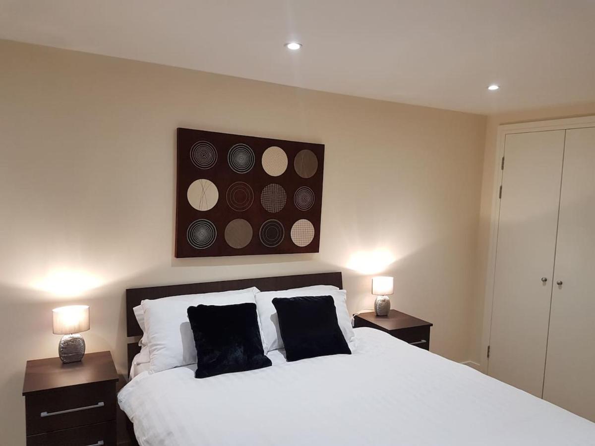 Canary Wharf Retreat - Serviced Apartments 런던 외부 사진